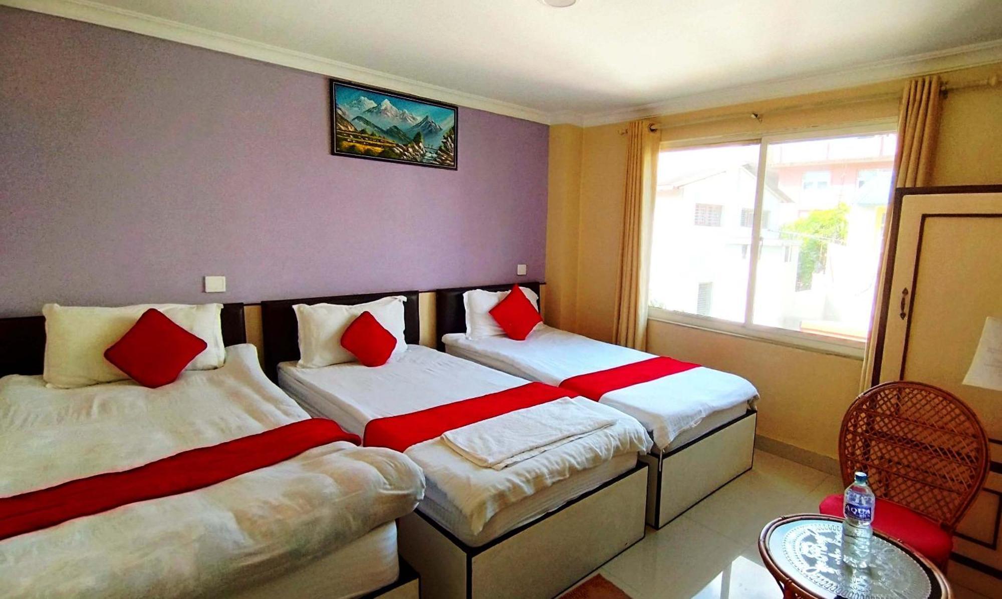 Hotel Tranquil Катманду Екстериор снимка