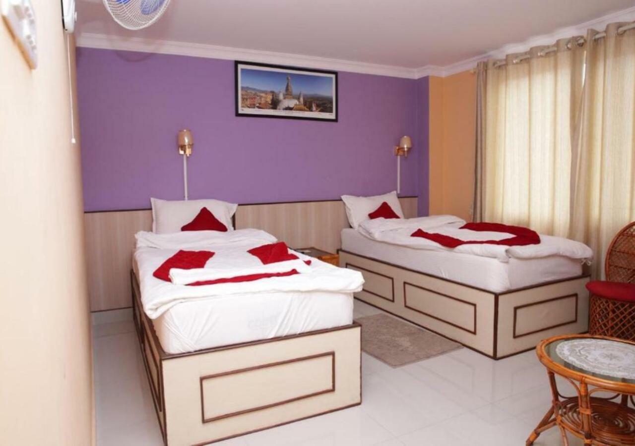 Hotel Tranquil Катманду Екстериор снимка