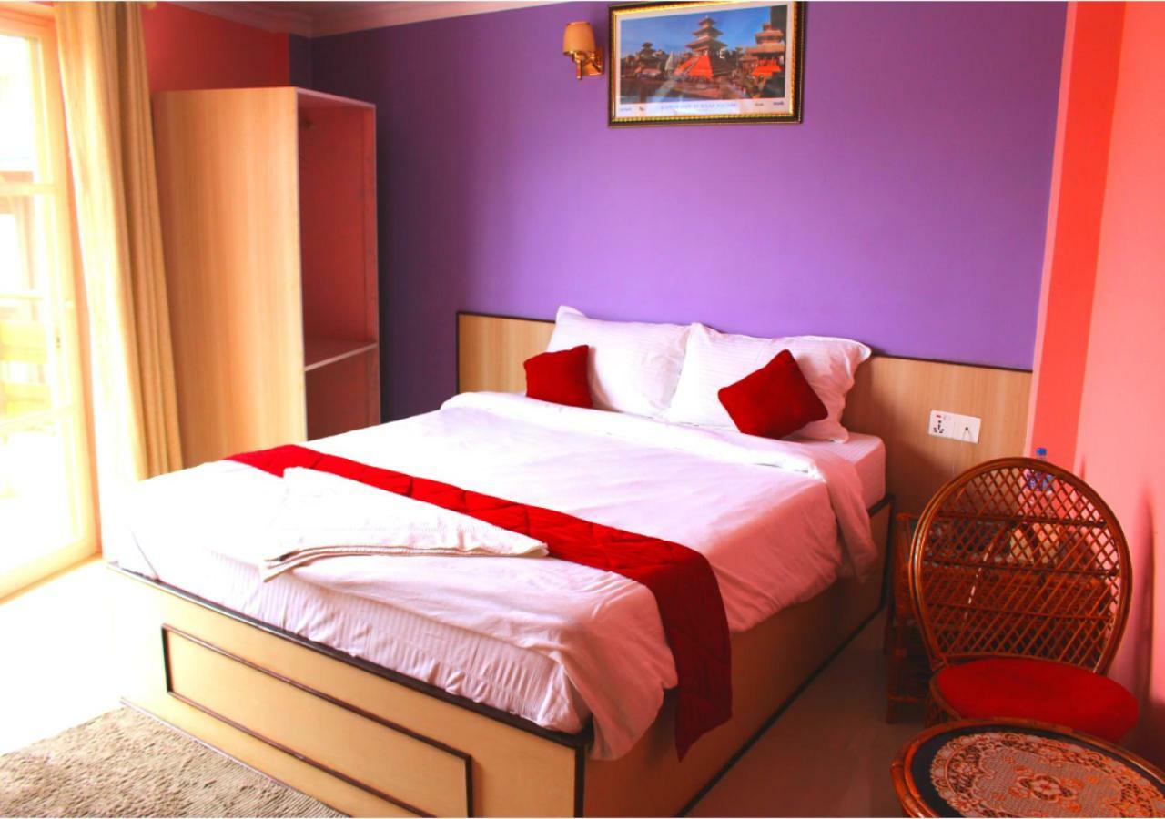 Hotel Tranquil Катманду Екстериор снимка